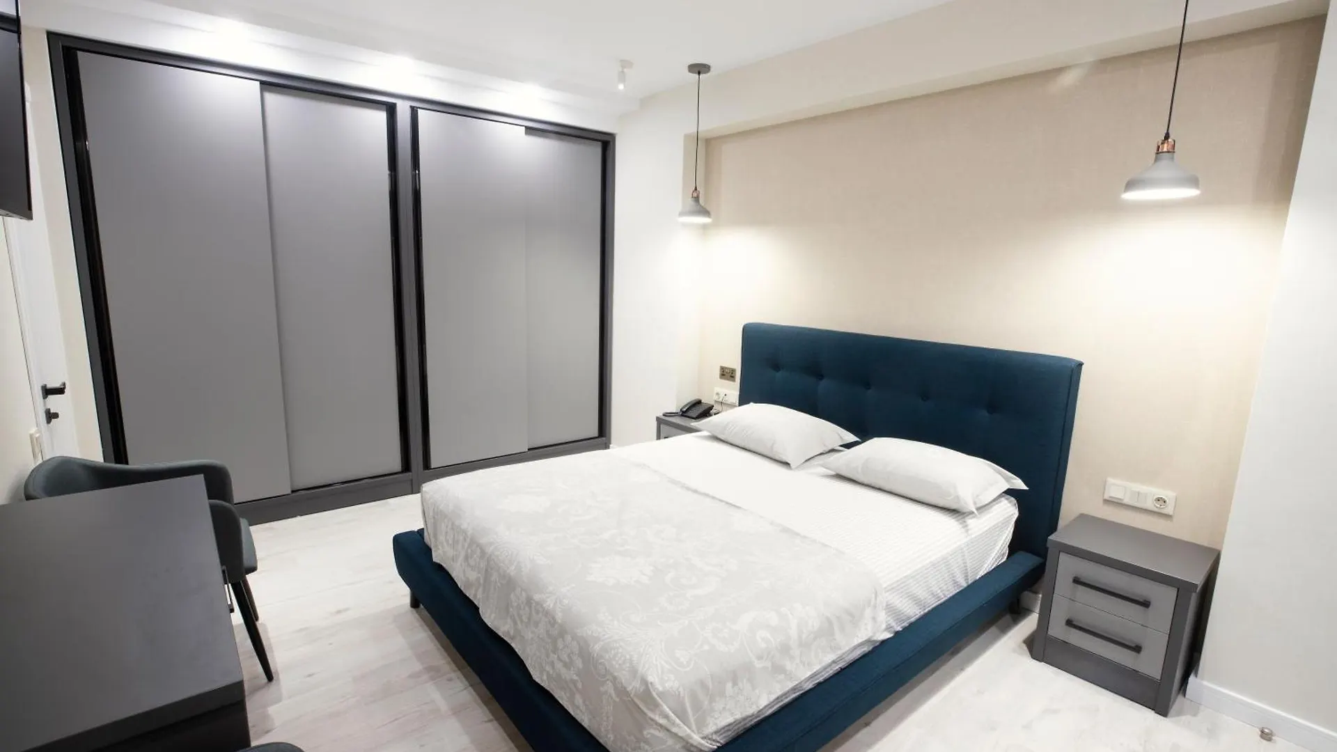 Gq Premium Apartments In Alliance Palace Batumi Georgia