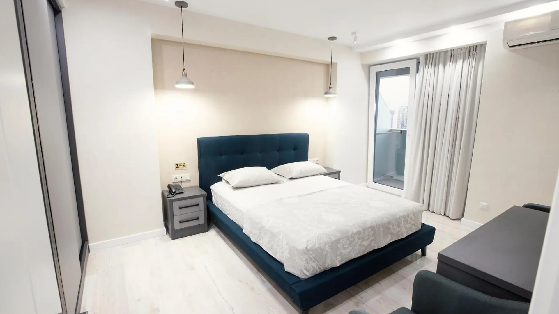 Gq Premium Apartments In Alliance Palace Batumi