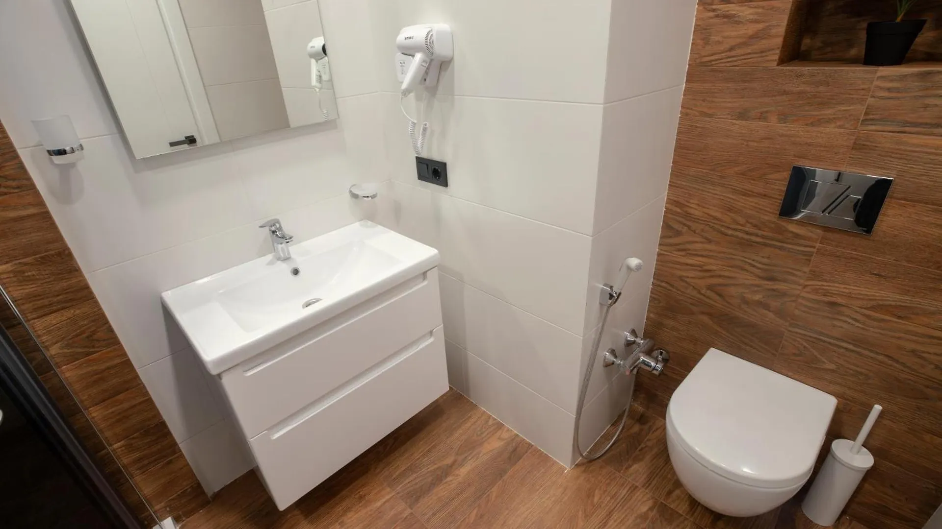 Gq Premium Apartments In Alliance Palace Batumi Georgia