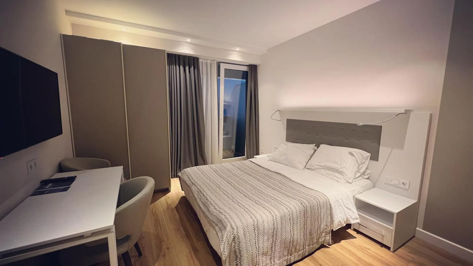 Gq Premium Apartments In Alliance Palace Batumi